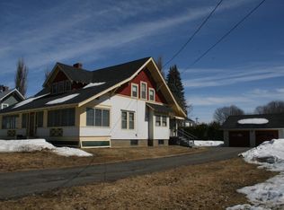 19 Bowdoin St, Houlton, ME 04730