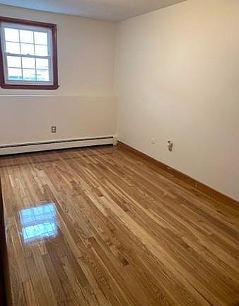4th image of 42 Cushing Ave #0