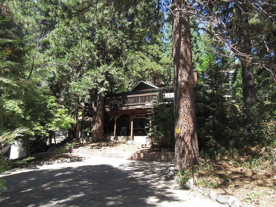 1st image of 31066 Valley Oak Dr