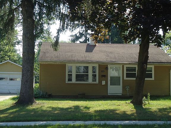 1010 Oak Street