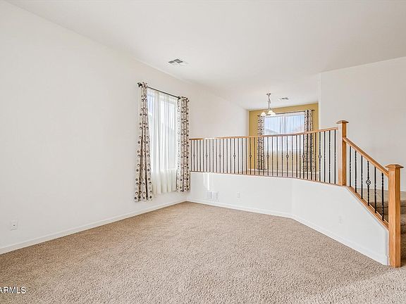 4th image of 1108 E ZESTA Lane