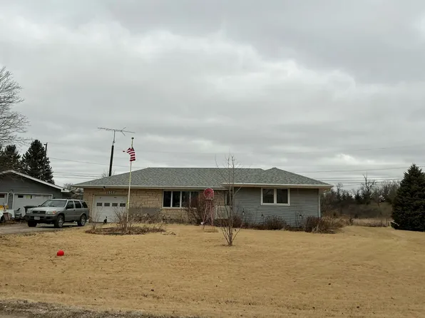 1536 Kozy Dr, Columbus, NE 68601