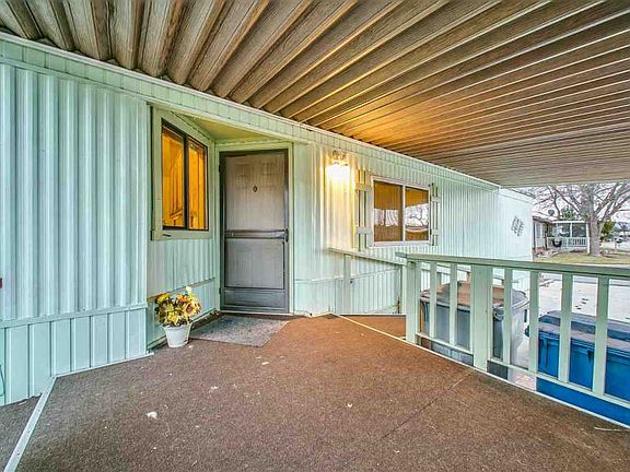 5th image of 5701 N Fairfax Ln