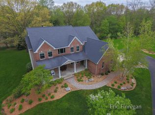 7701 Evergreen Meadow Dr NE, Rockford, MI 49341