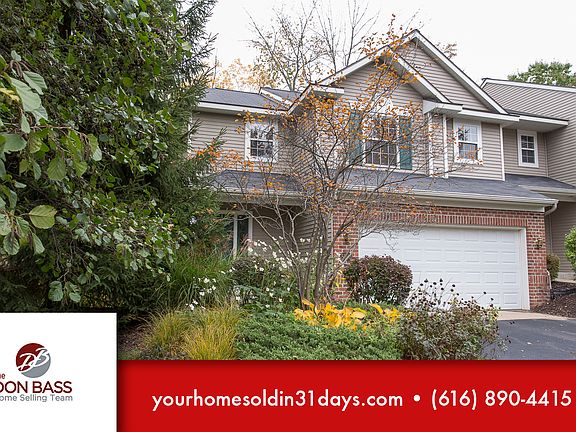 2nd image of 5890 E Lyn Haven Dr SE