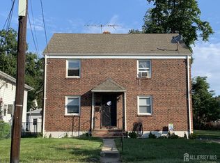 824 2nd St, Dunellen, NJ 08812