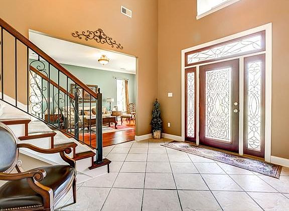 4th image of 423 Parlange Dr