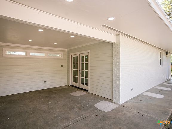 4th image of 2807 Bluebonnet St