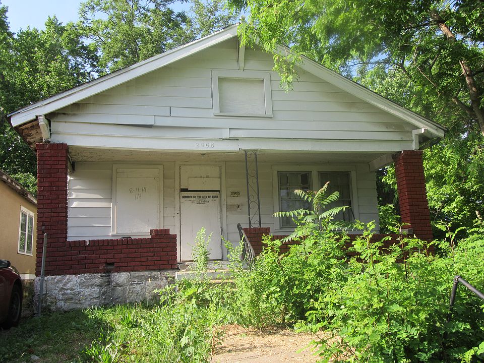 1st image of 2905 E 35th St