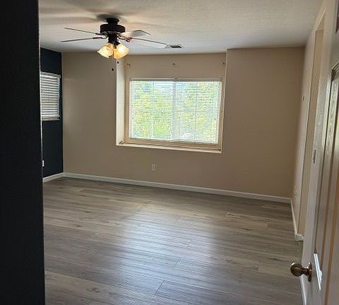 5th image of 12875 Cobblestone Ln