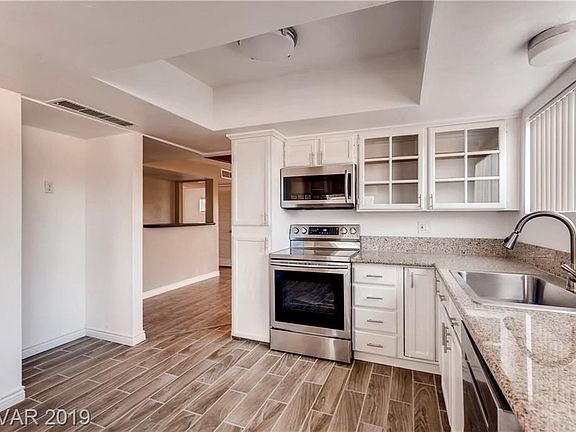 2nd image of 4834 Meredith Ave