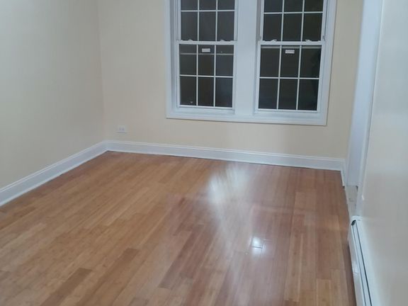 2nd image of 895 Irvine St Floor 2
