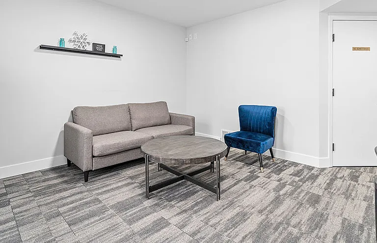 Willow + Wren Apartments — Photo 15