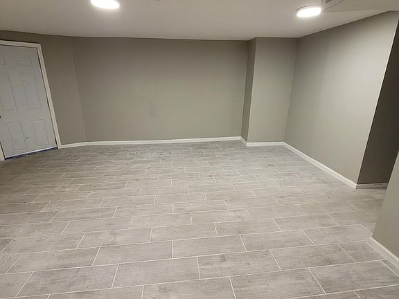 4th image of 1244 S Lawndale Ave #G