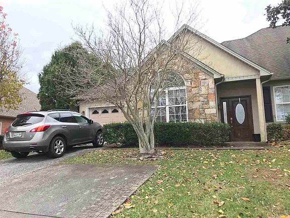 2nd image of 318 Lochmere Dr