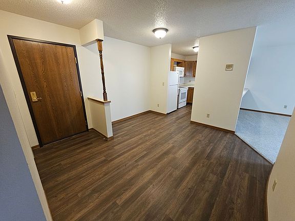 2nd image of 3115 Broadway N #303