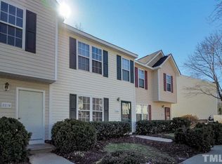 2233 Violet Bluff Ct, Raleigh, NC 27610