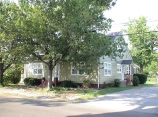 318 S 27th St #B, Paducah, KY 42003