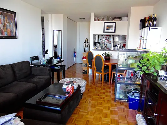 Rented by Citi Habitats | media 22