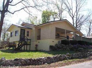 175 E Lakeshore Dr, Cherokee Village, AR 72529