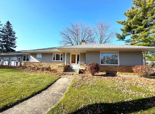 210 Fox Lake Rd, Waupun, WI 53963