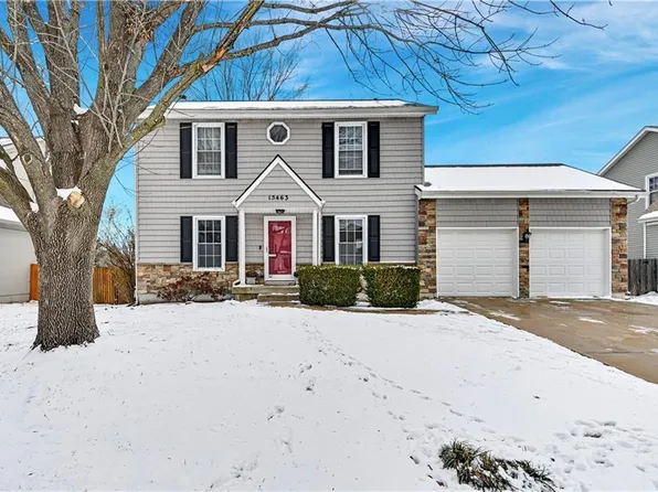 15463 W 147th Dr, Olathe, KS 66062