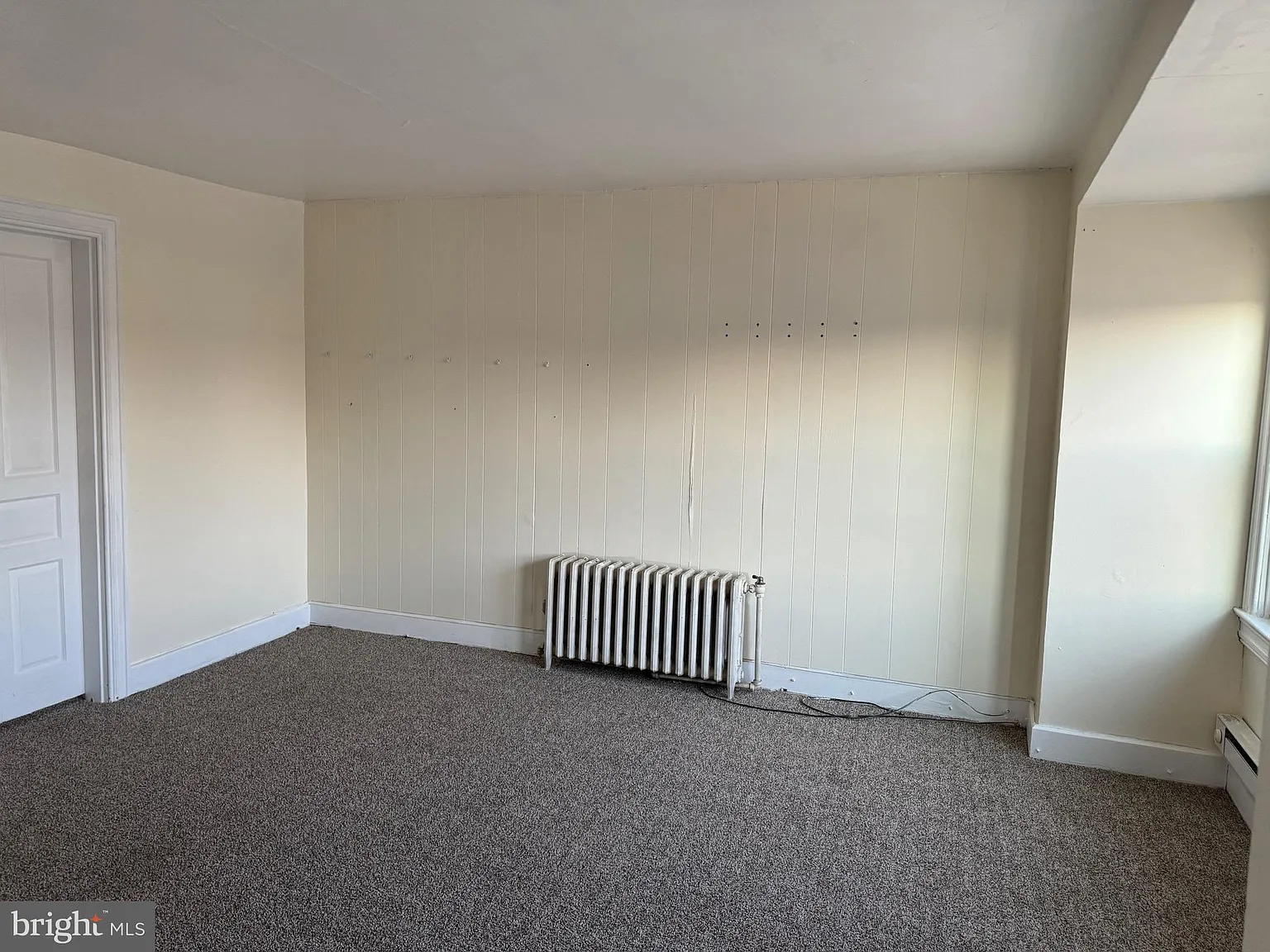 3 bed, 1000 sqft, $1,250 — Photo 4