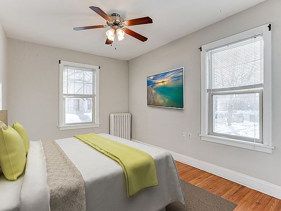 4th image of 3240 Fremont Ave S APT 304