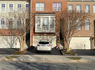 19158 Ranleigh Ter, Leesburg, VA 20176