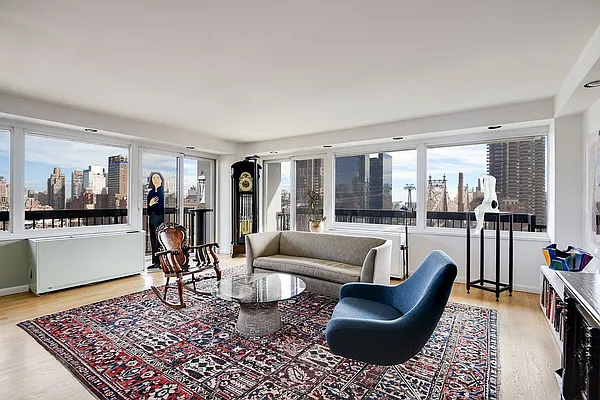 Sold by Compass | media 15