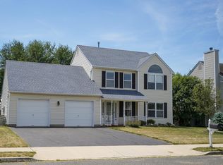 23 Crater Lake Rd, Howell, NJ 07731