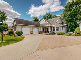 1580 Salem Ct SW, Rochester, MN 55902