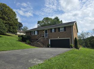 130 Green Hill Ln, Mount Clare, WV 26408