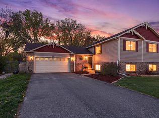 2201 84th Ave N, Brooklyn Park, MN 55444