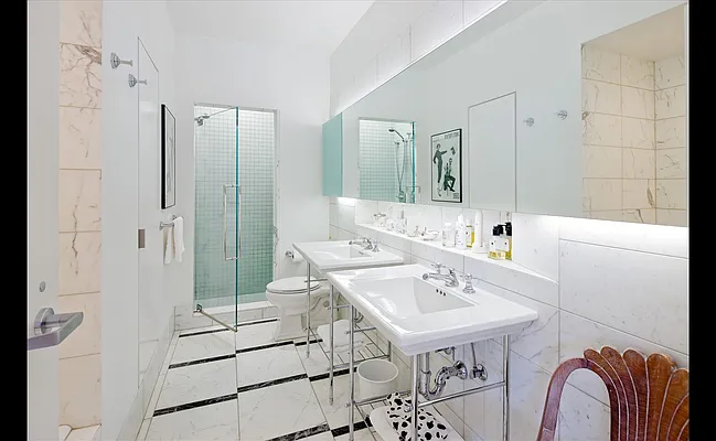 Sold by Douglas Elliman | media 15