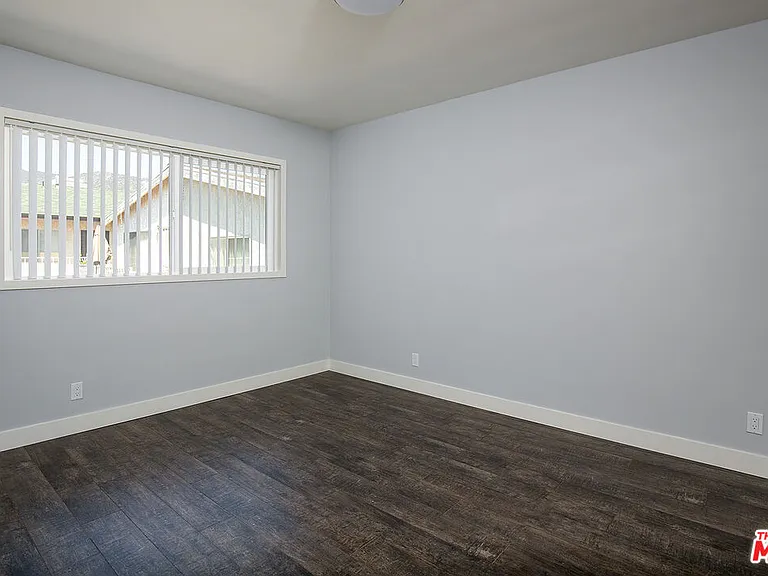 1136 Spazier Ave #10 — Photo 16