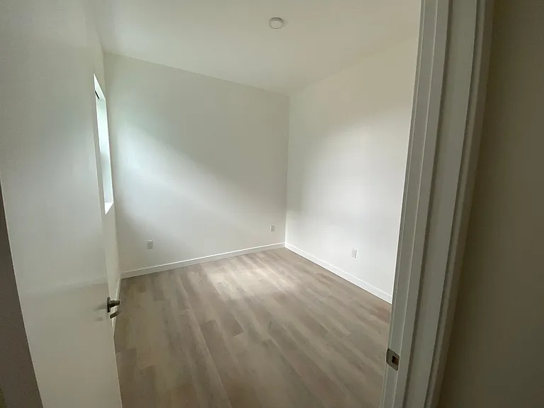 4015 Richmond St #403 — Photo 15