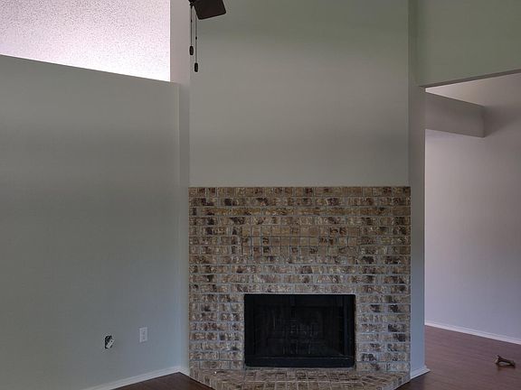 4th image of 1506 Sunflower Dr