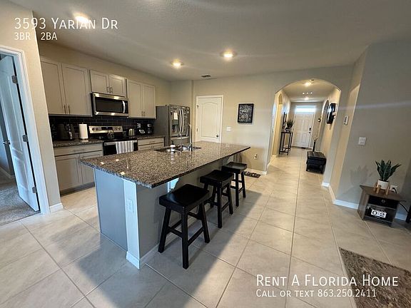 4th image of 3593 Yarian Dr