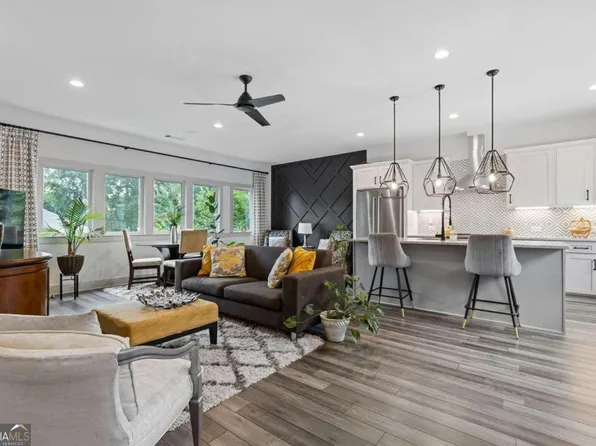 613 King Arnold St, Hapeville, GA 30354