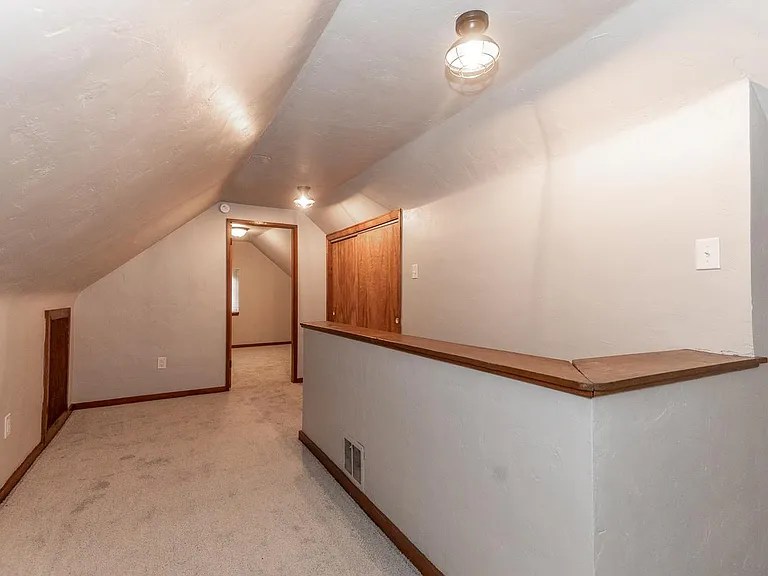 50 McNeilly Ct — Photo 16
