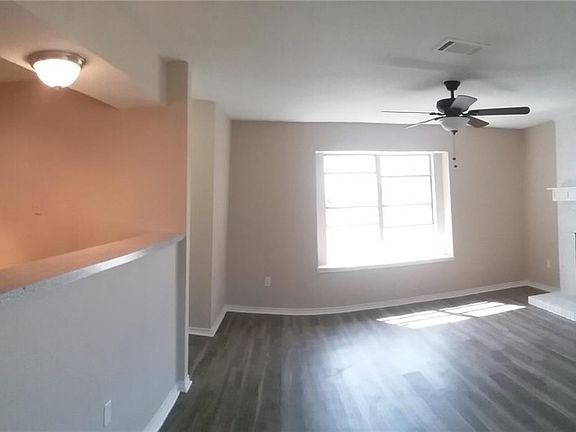 5th image of 3401 Republic Dr