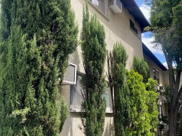 6254 Whitsett Ave, North Hollywood, CA 91606