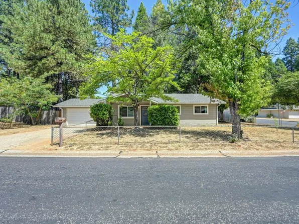 549 Packard Dr, Grass Valley, CA 95945