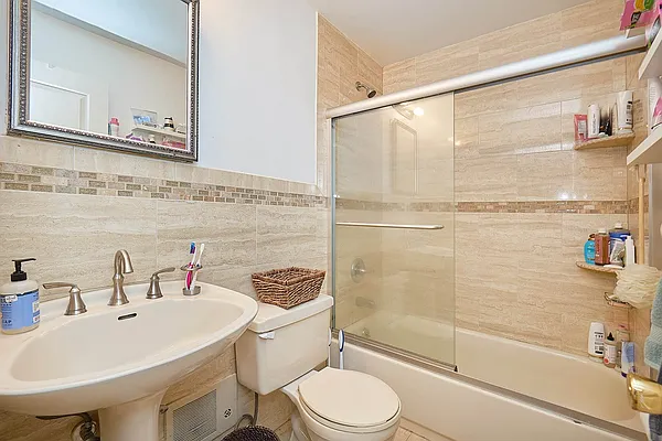 Rented by Brown Harris Stevens | media 42