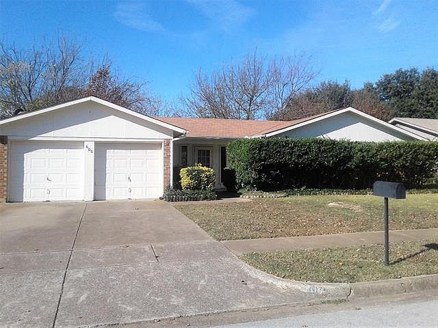 1st image of 600 Rockledge Dr