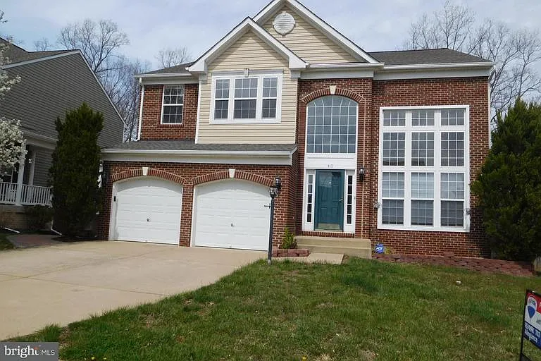 40 Chadwick Dr photo 1