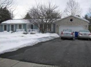 8490 Roberts Rd, Ellicott City, MD 21043