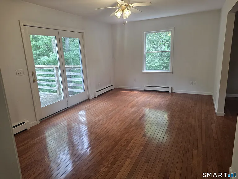 15 Elizabeth Dr — Photo 10