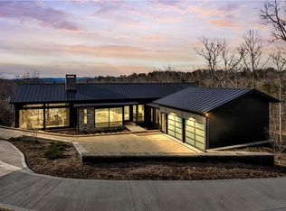 127 Crosswind Ct, Sunset, SC 29685